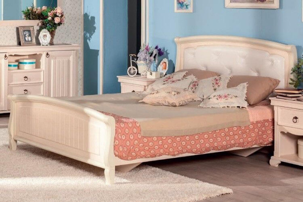 Фото кровать двуспальная 1800 с мягким изголовьем ппу амели (дуб прованс) Любимый Дом