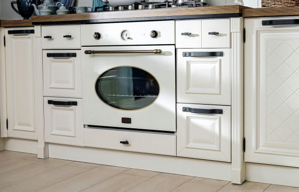 Фото кухонный гарнитур базовый набор (240 см) марина (белый/алебастр) Любимый Дом